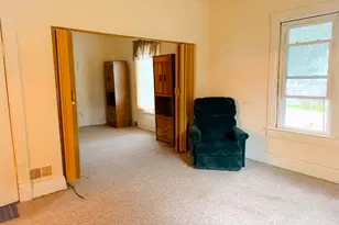 132 Pierce St, Randolph, WI 53956 - Photo 9