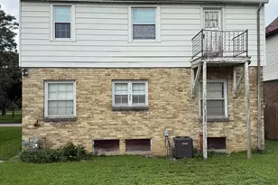3140 N 42nd Pl, Milwaukee, WI 53216 - Photo 3