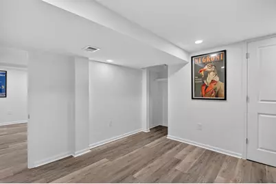 6114 W Leon Ter, Milwaukee, WI 53218 - Photo 33