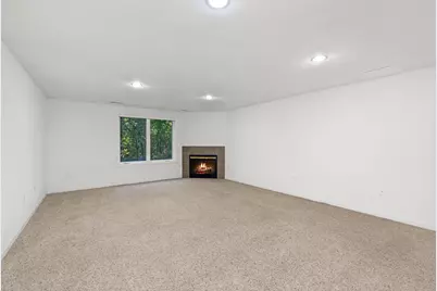 370 E Veterans Way #4, Mukwonago, WI 53149 - Photo 15