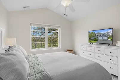 935  Scotland Dr #9-63, Geneva, WI 53147 - Photo 31