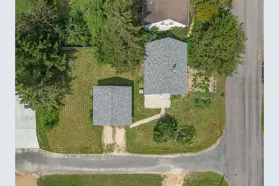 108  9th St, Brownsville, MN 55919 - Photo 27