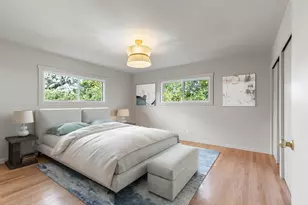 11036 W Derby Ave, Wauwatosa, WI 53225 - Photo 9