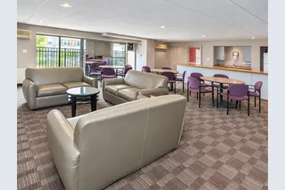 2525 S Shore Dr #3B, Milwaukee, WI 53207 - Photo 19
