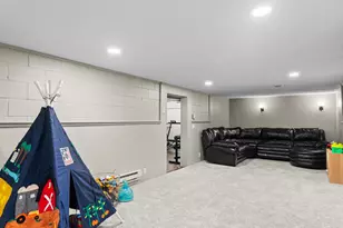 929 N 24th St, Manitowoc, WI 54220 - Photo 15