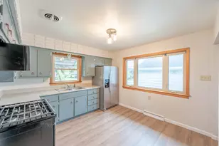 2301 W Alvina Ave, Milwaukee, WI 53221 - Photo 7
