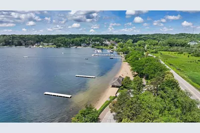 78  Menomonee Rd, Williams Bay, WI 53191 - Photo 3