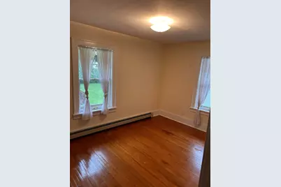 322 W 3rd St, Beaver Dam, WI 53916 - Photo 9