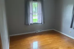 512 Westview Ave, Clinton, WI 53525 - Photo 9
