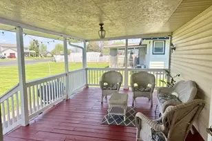 512 Westview Ave, Clinton, WI 53525 - Photo 15