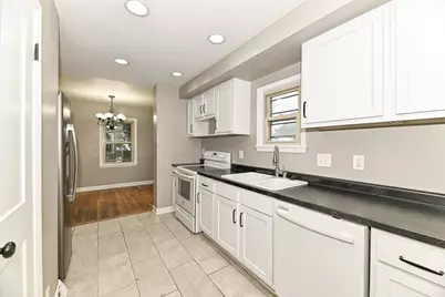 1018 E Wilbur Ave, Milwaukee, WI 53207 - Photo 11