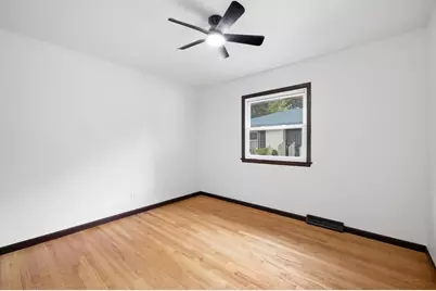 6500 N 52nd St, Milwaukee, WI 53223 - Photo 7
