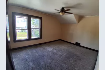 177 E Washington St, West Bend, WI 53095 - Photo 9