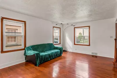 4530 N 42nd St, Milwaukee, WI 53209 - Photo 9