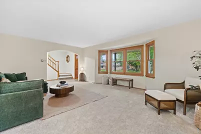 732 S 96th St, West Allis, WI 53214 - Photo 5