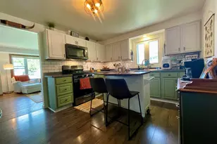 339 Spring St, Sheboygan Falls, WI 53085 - Photo 5