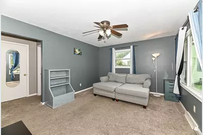 1350  Santa Monica Cir, Waukesha, WI 53186 - Photo 3