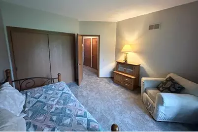 8123 S Legend Dr #G, Franklin, WI 53132 - Photo 19