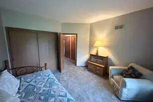 8123 S Legend Dr, Franklin, WI 53132 - Photo 19