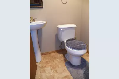 4502  Ridge Ct, Manitowoc, WI 54220 - Photo 33