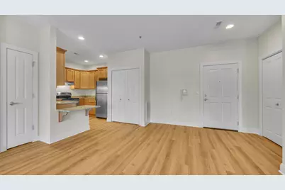 832 N 6th St #310, Sheboygan, WI 53081 - Photo 9