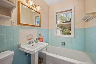 3514  Lucia Crst, Madison, WI 53705 - Photo 17