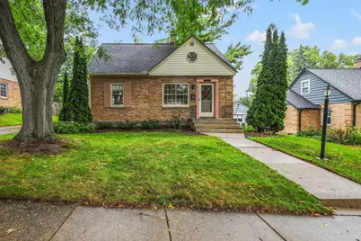 3514  Lucia Crst, Madison, WI 53705 - Photo 1