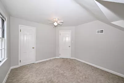 2336 N 82nd St, Wauwatosa, WI 53213 - Photo 21