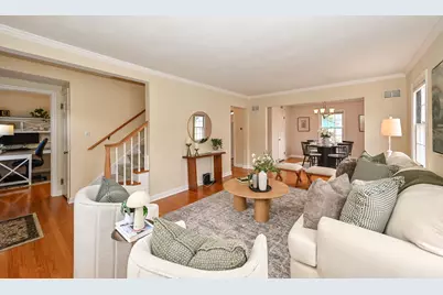 2336 N 82nd St, Wauwatosa, WI 53213 - Photo 3