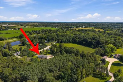 1582  Edgewater Ct, Grafton, WI 53024 - Photo 43