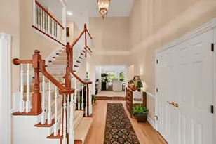 2636 W Lake Forest Ct, Mequon, WI 53092 - Photo 3
