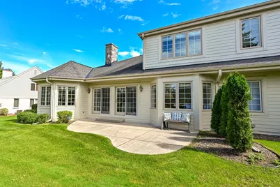 2636 W Lake Forest Ct, Mequon, WI 53092 - Photo 23