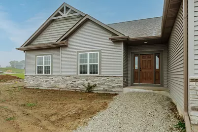 30625  Jeffrey Dr, Burlington, WI 53105 - Photo 3