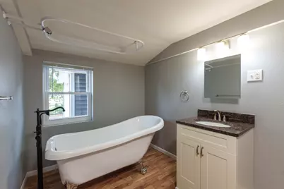 615 N 4th St, Watertown, WI 53098 - Photo 7