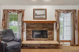 1110 Gruennert Ct, Jefferson, WI 53549 - Photo 9