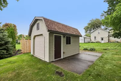 1110  Gruennert Ct, Jefferson, WI 53549 - Photo 47