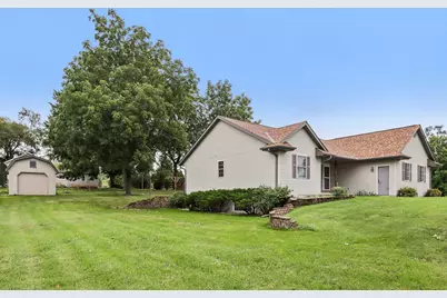 1110  Gruennert Ct, Jefferson, WI 53549 - Photo 49