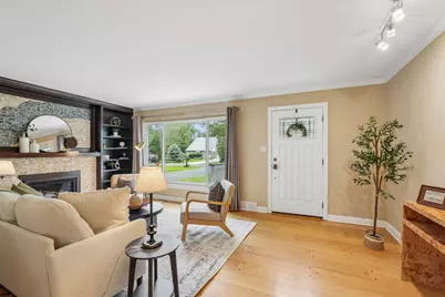 180 N Elmridge Ave, Brookfield, WI 53005 - Photo 5