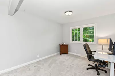 14000 W Wilbur Dr, New Berlin, WI 53151 - Photo 9