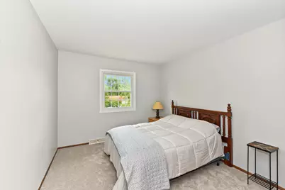 14000 W Wilbur Dr, New Berlin, WI 53151 - Photo 23