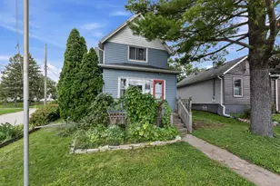502 Union St, Hartford, WI 53027 - Photo 1