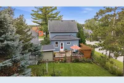 502  Union St, Hartford, WI 53027 - Photo 3