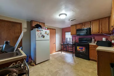 600 E Cady St, Watertown, WI 53094 - Photo 5