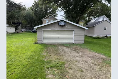 319  York St, Beaver Dam, WI 53916 - Photo 11