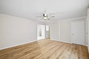 10325 W Silver Spring Dr, Milwaukee, WI 53225 - Photo 9