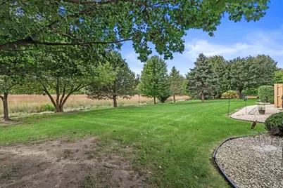 686  Stoney Creek Ct #2, West Bend, WI 53095 - Photo 25