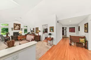 10820 N Essex Dr, Mequon, WI 53092 - Photo 3