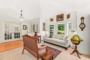 10820 N Essex Dr, Mequon, WI 53092 - Photo 5