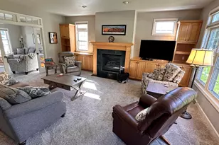 736 Wisconsin Ave, Oostburg, WI 53070 - Photo 3