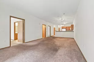 2183 Pine Ridge Ct, Grafton, WI 53024 - Photo 7